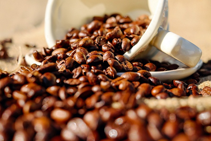 Zrnková káva a spôsob jej prípravy